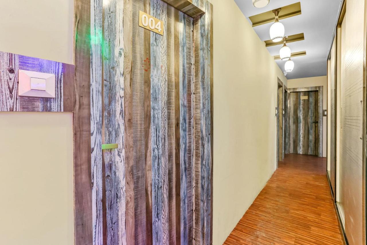 Oyo Flagship 83396 Hotel Vinyasa Residency Mumbai Exterior foto