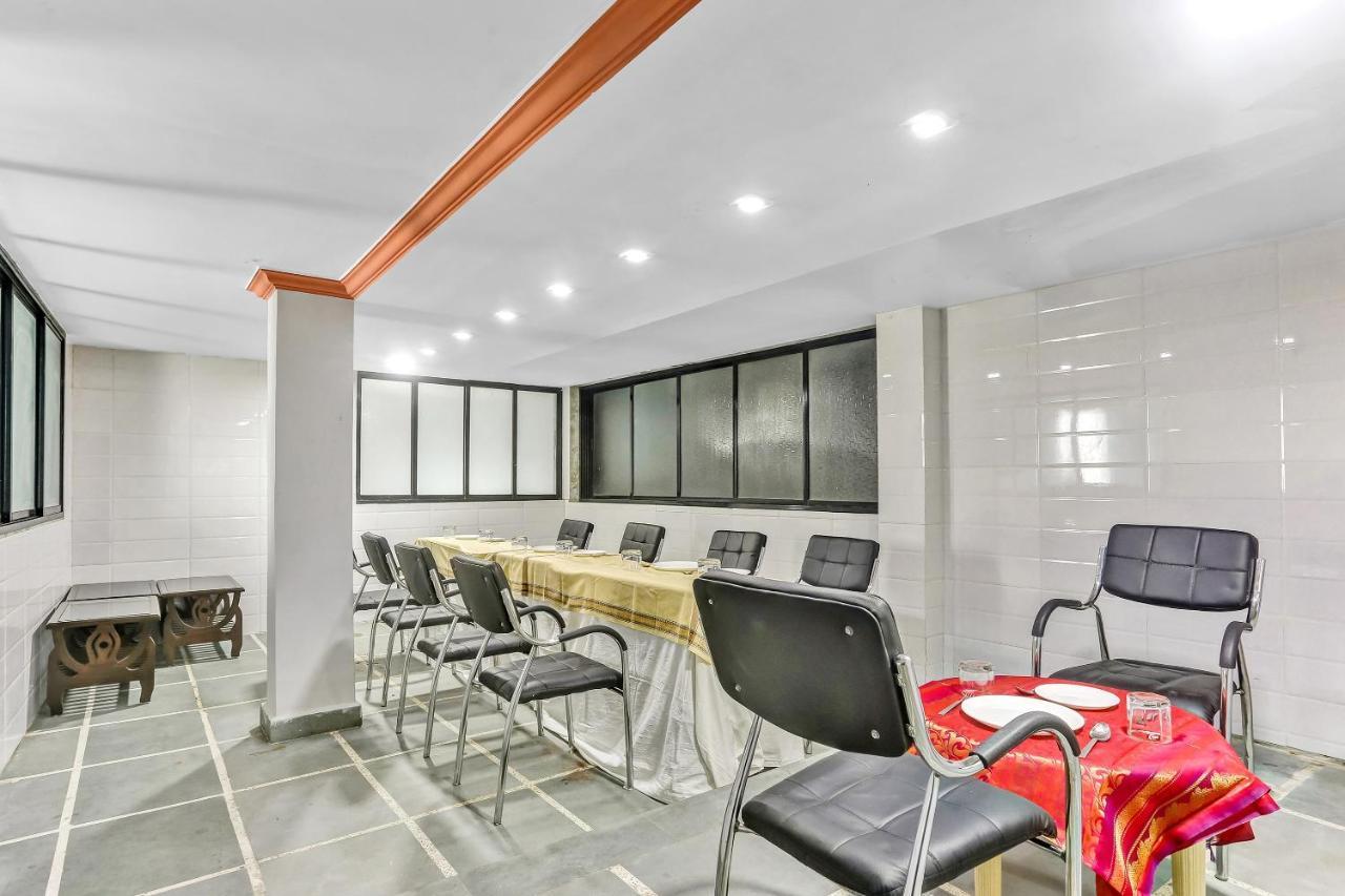 Oyo Flagship 83396 Hotel Vinyasa Residency Mumbai Exterior foto